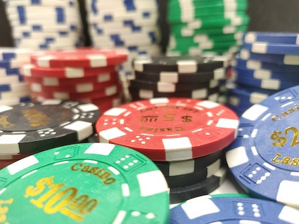 1770618003-327904-poker-4922359-1280